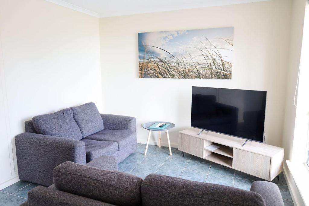 Robetown Motor Inn & Apartments Zewnętrze zdjęcie